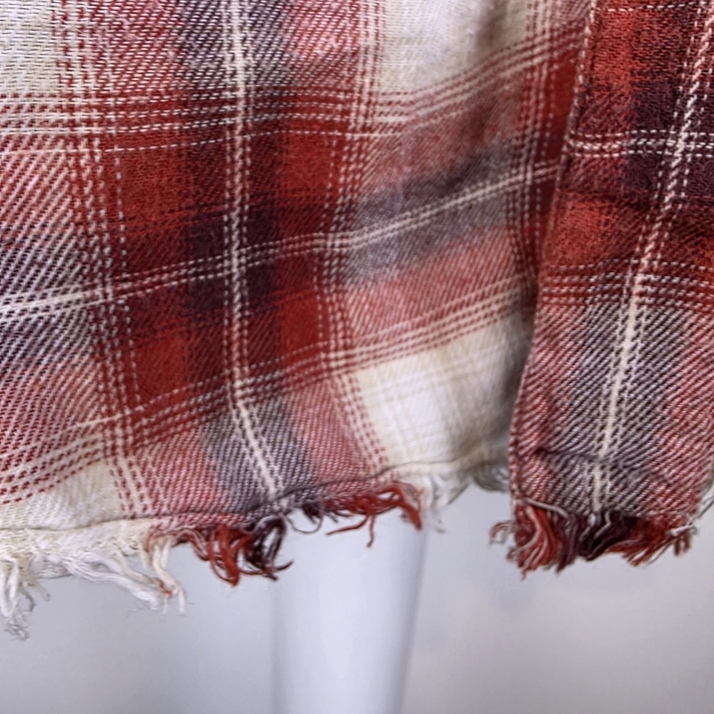 FRAME Slim Plaid Flannel Shirt Red Cream‎ Distressed Hem Button Up Medium - Picture 3 of 10